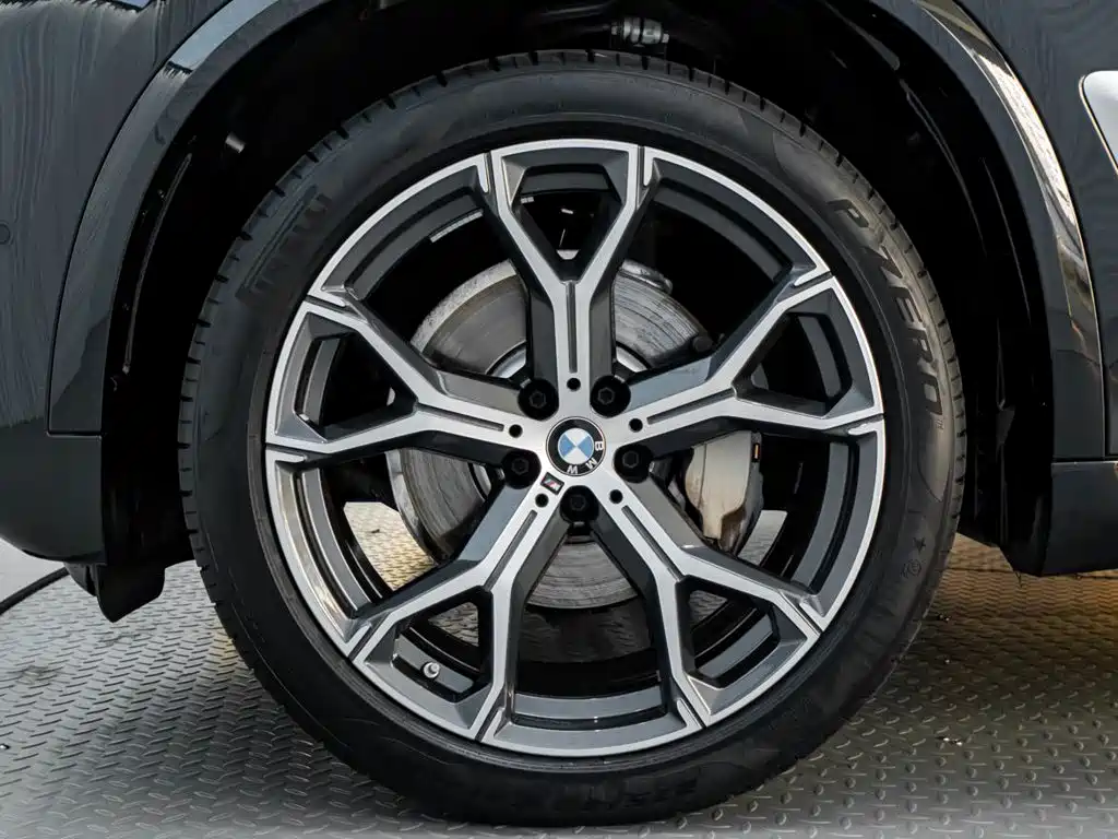 BMW X5 2023 — фото 10