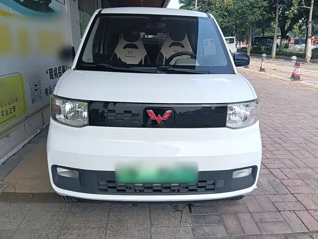 Wuling Hongguang Mini EV 2021 — фото 2