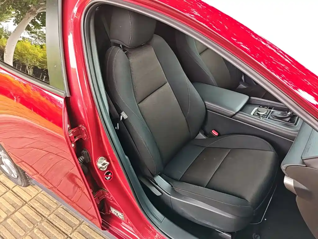Mazda 3 Axela — миниатюра 25