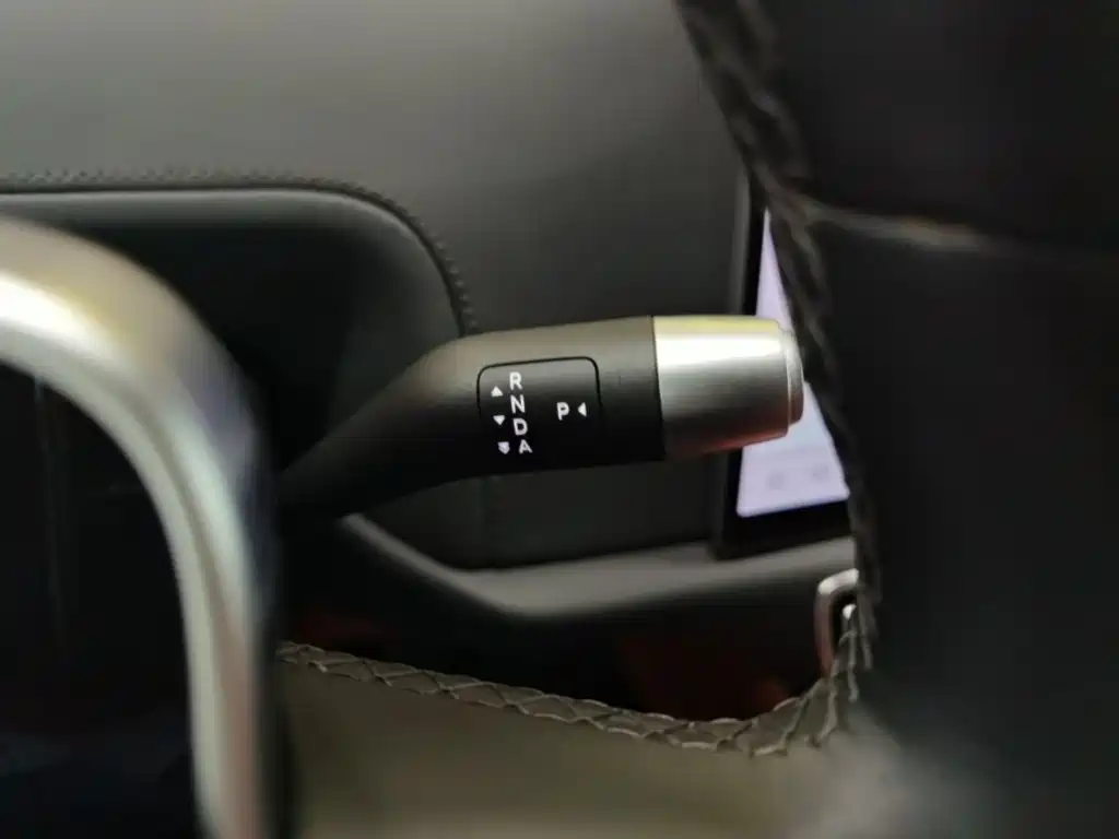 Li Auto Li L7 — миниатюра 14