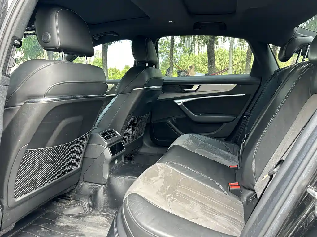 Audi A6L — миниатюра 6