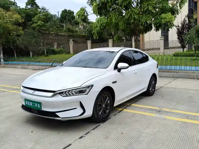 2021 BYD Qin