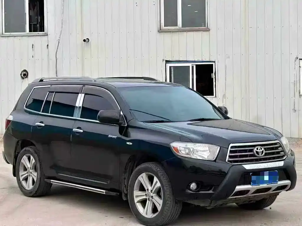 Toyota Highlander 2011 2.7L 7 мест Luxury