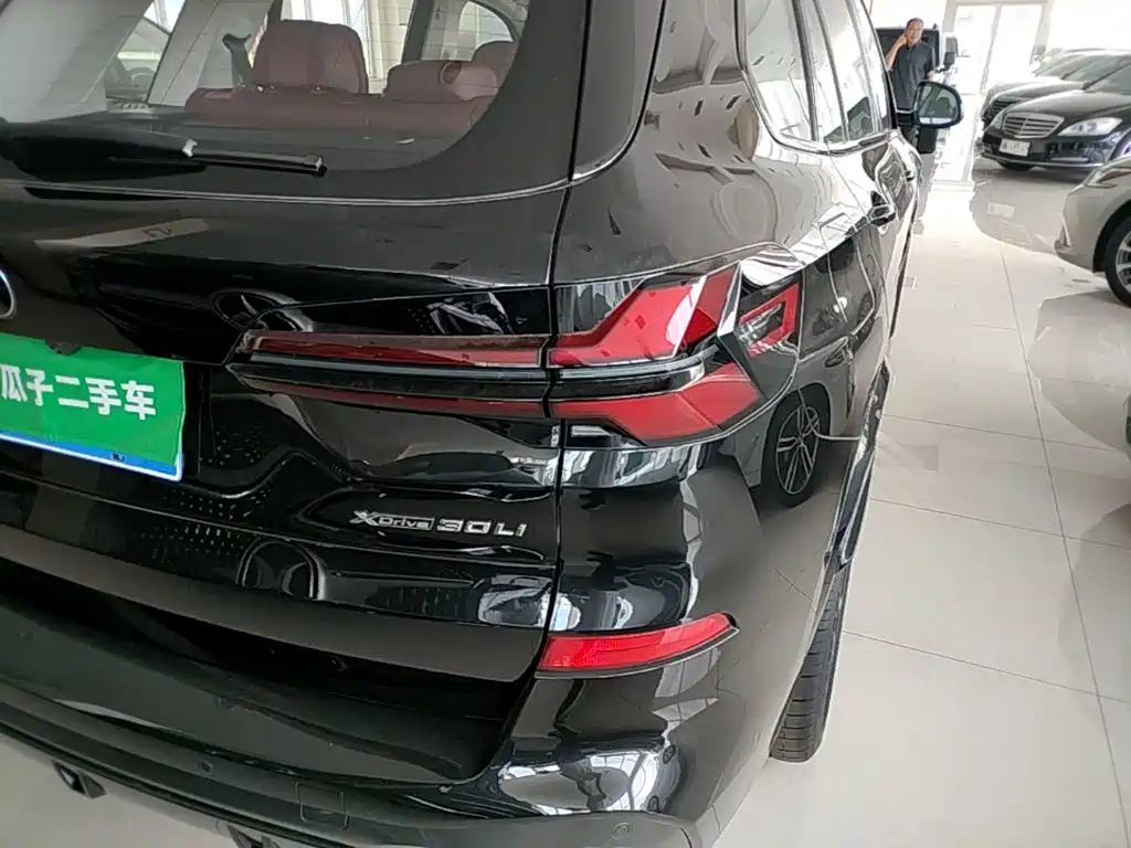 BMW X5 — миниатюра 8
