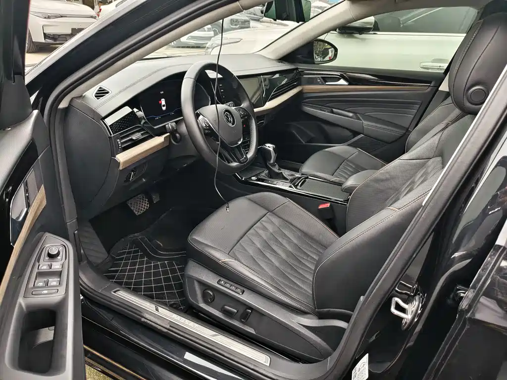 Volkswagen Passat — миниатюра 8