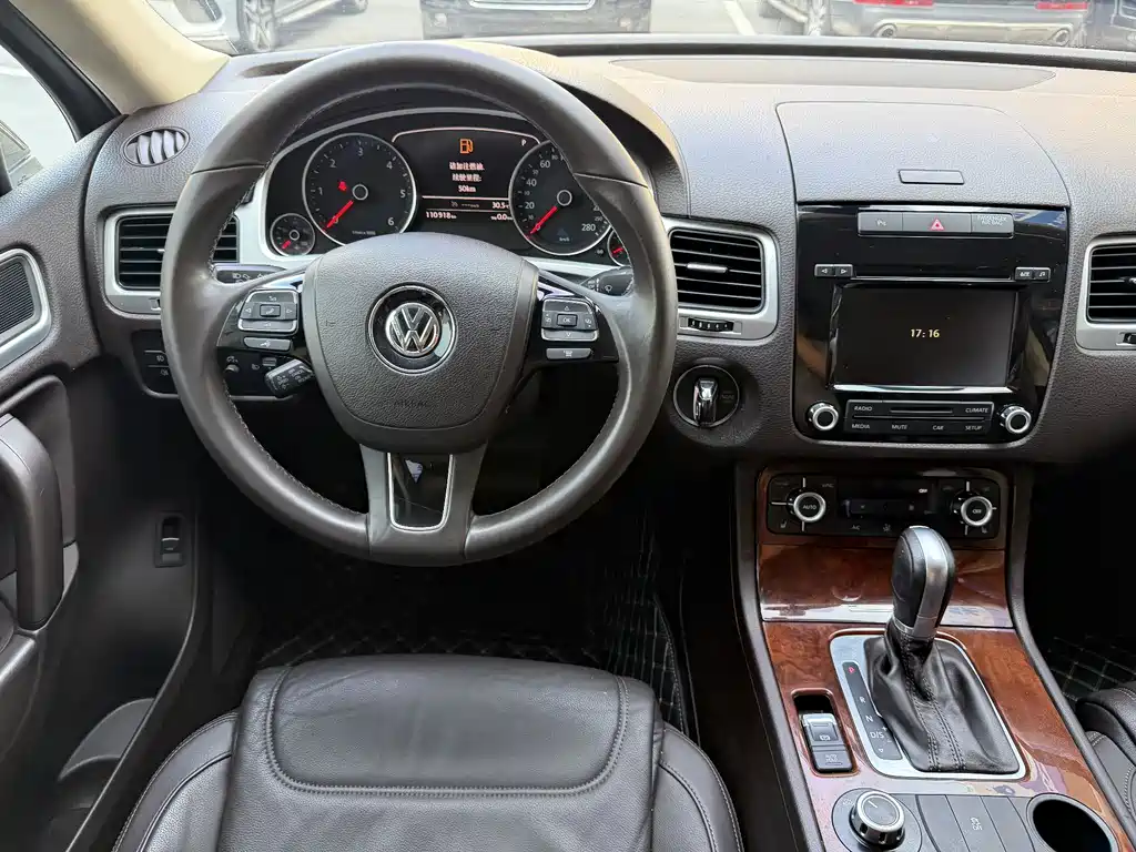 Volkswagen Touareg — миниатюра 14