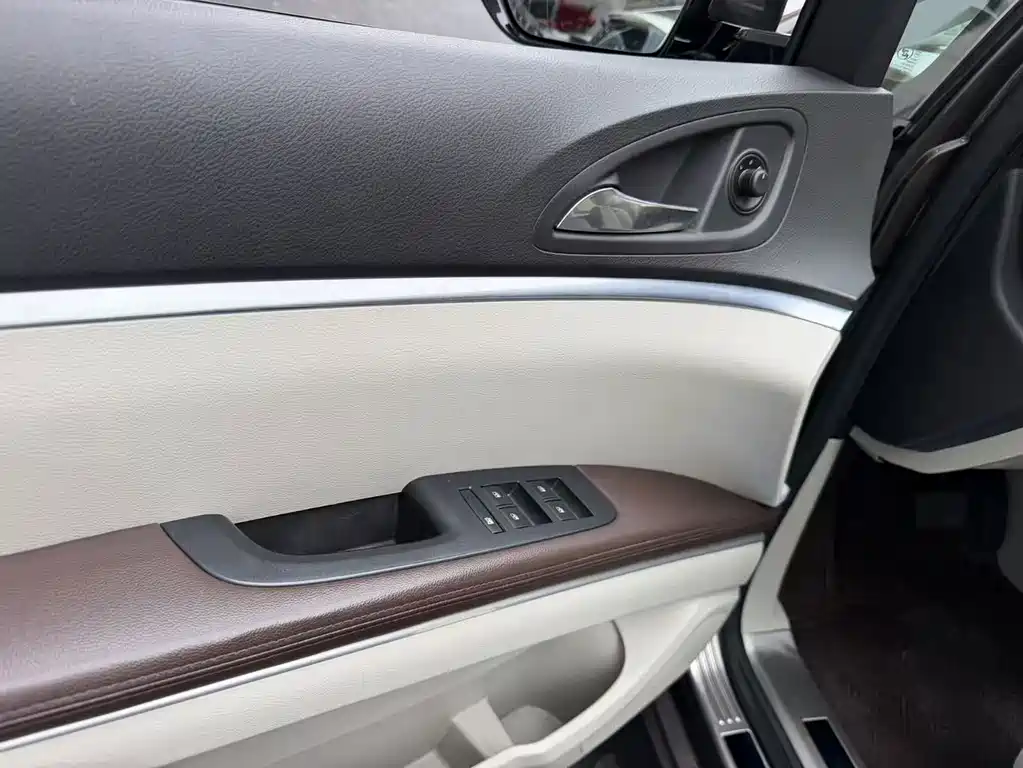 Buick GL8 — миниатюра 17