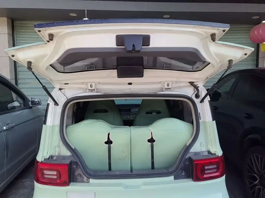 Wuling MINIEV — миниатюра 19