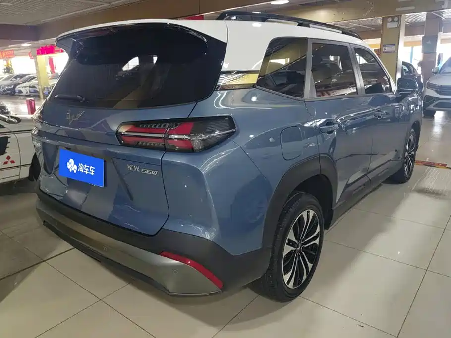 Wuling Xingguang 560 — миниатюра 3