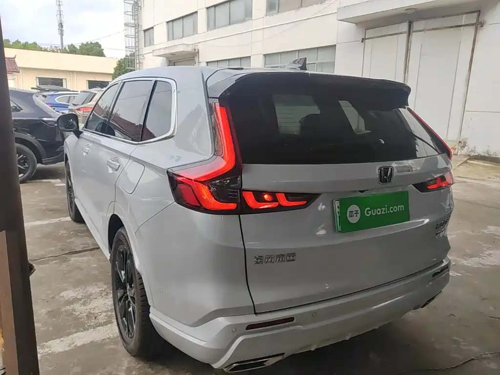 Honda CR-V PHEV — миниатюра 5