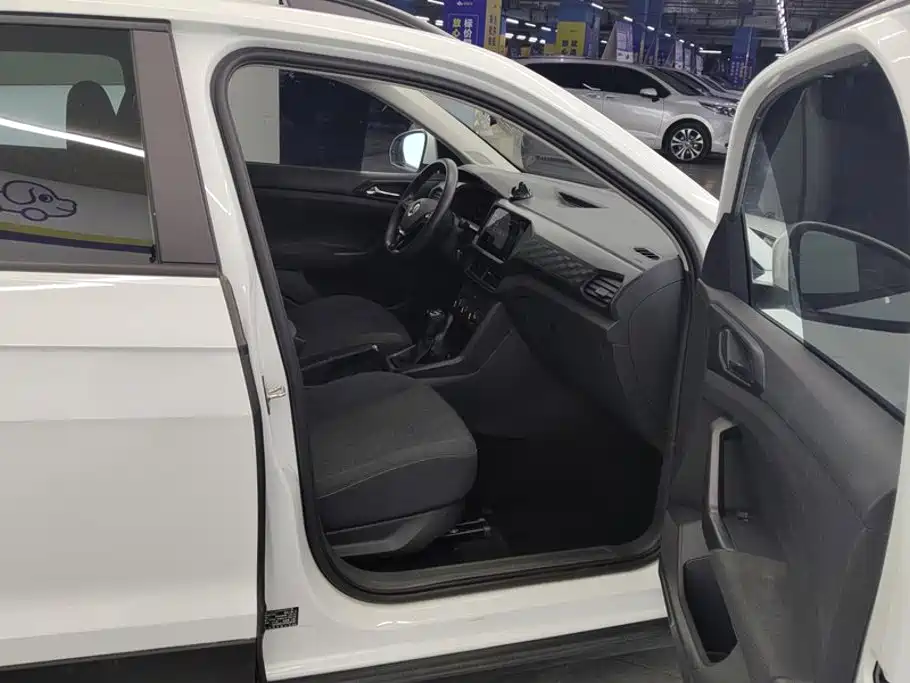 Volkswagen T-Cross — миниатюра 8