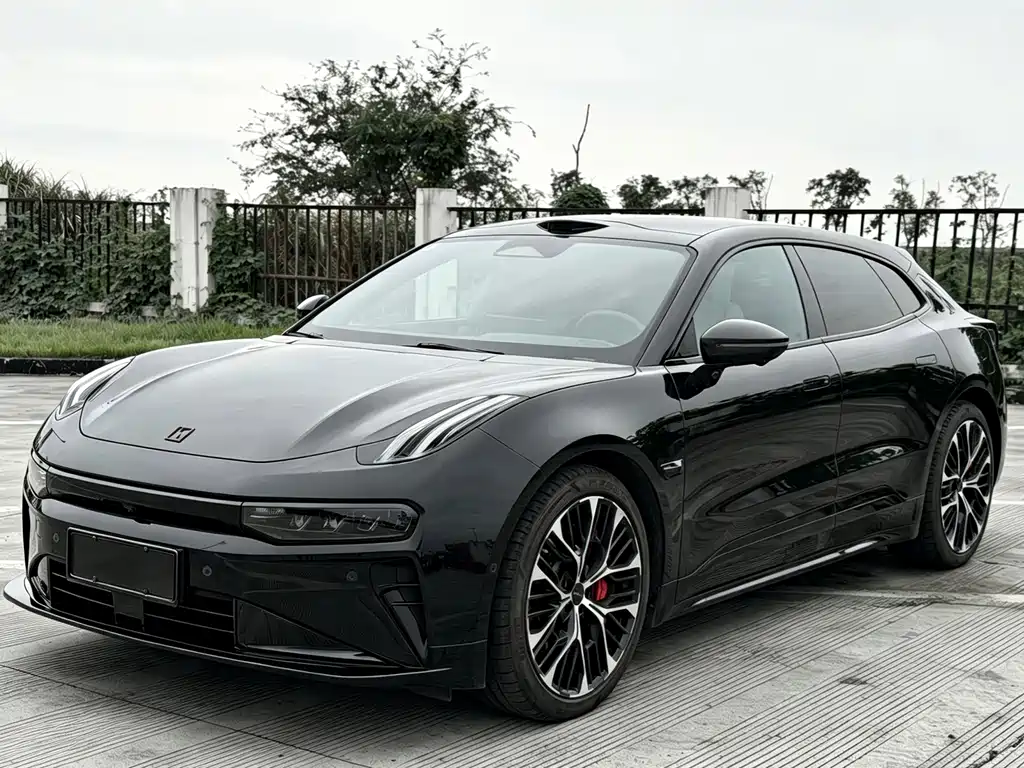 Zeekr 001