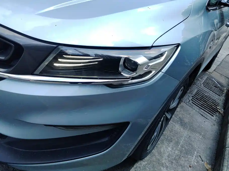 Geely Jia Ji New Energy — миниатюра 5