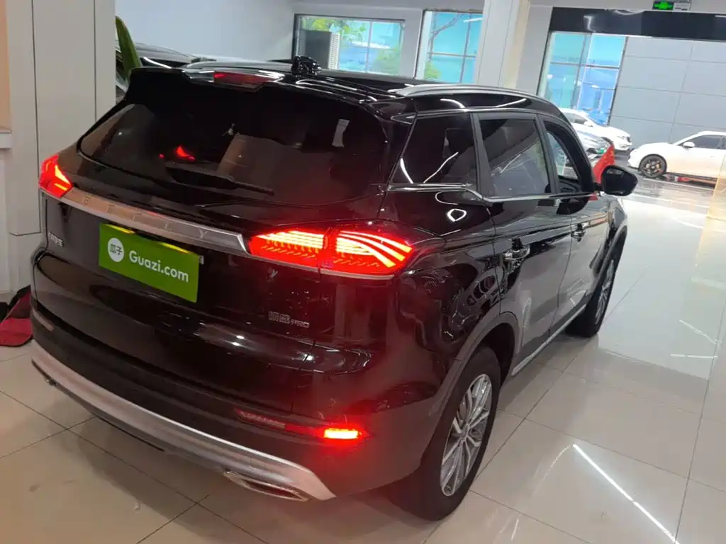 Geely Boyue — миниатюра 7