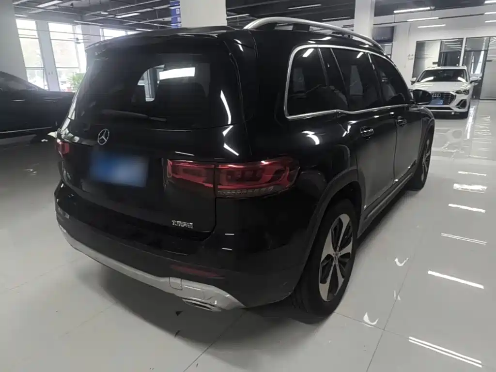 Mercedes-Benz GLB — миниатюра 7
