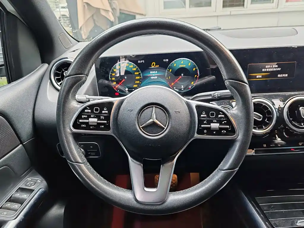 Mercedes-Benz B-Class — миниатюра 12