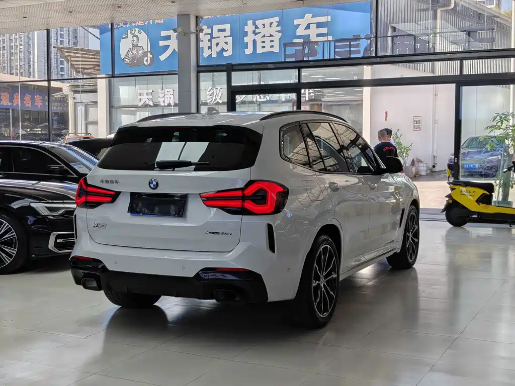 BMW X3 — миниатюра 10
