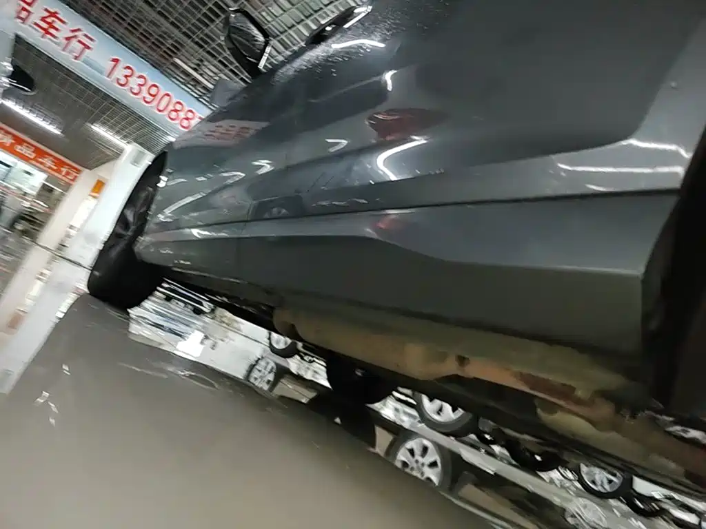 Wuling Victory — миниатюра 22