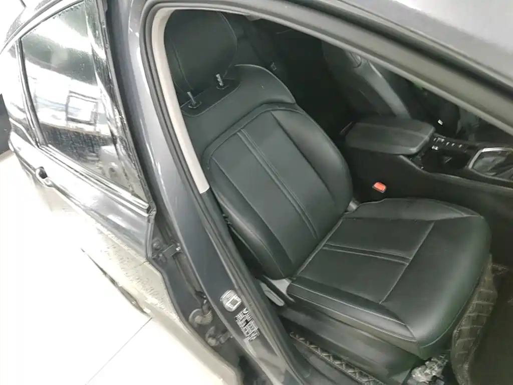 Wuling Victory — миниатюра 25