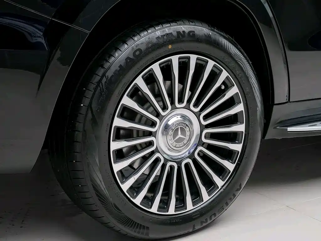Mercedes-Benz GLS — миниатюра 4