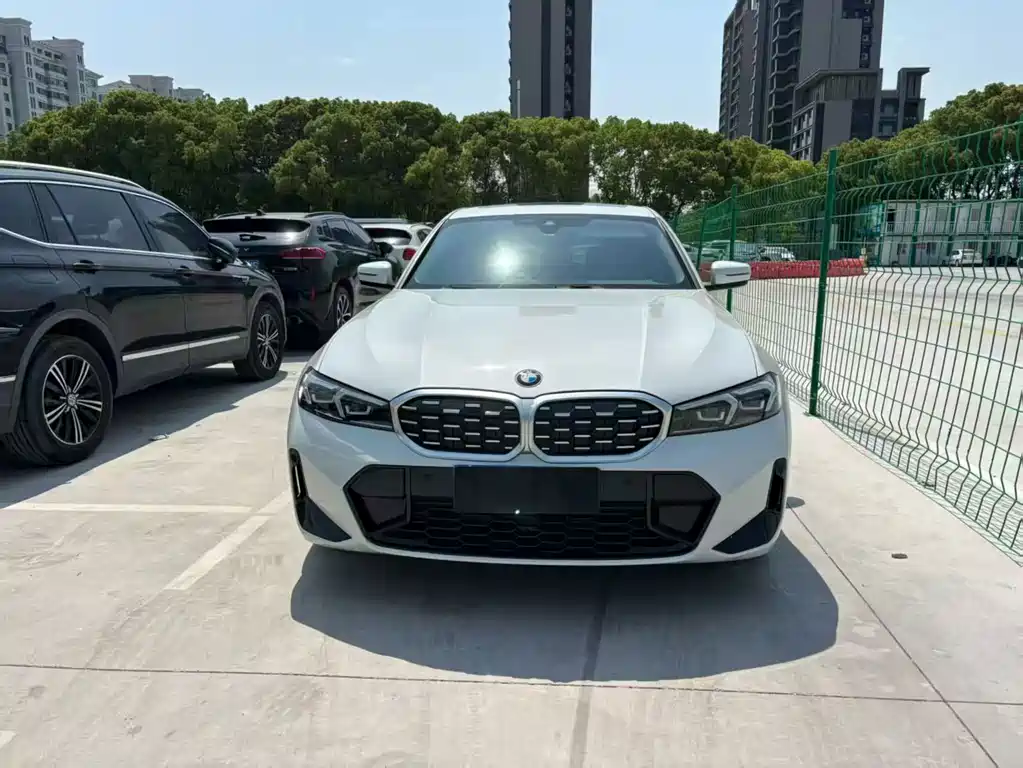 BMW 3 Series 3 2023 325Li M Sport