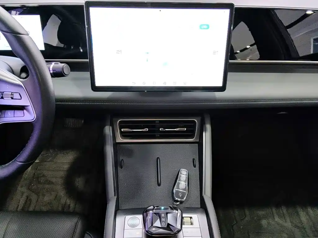 BYD Qin L — миниатюра 13