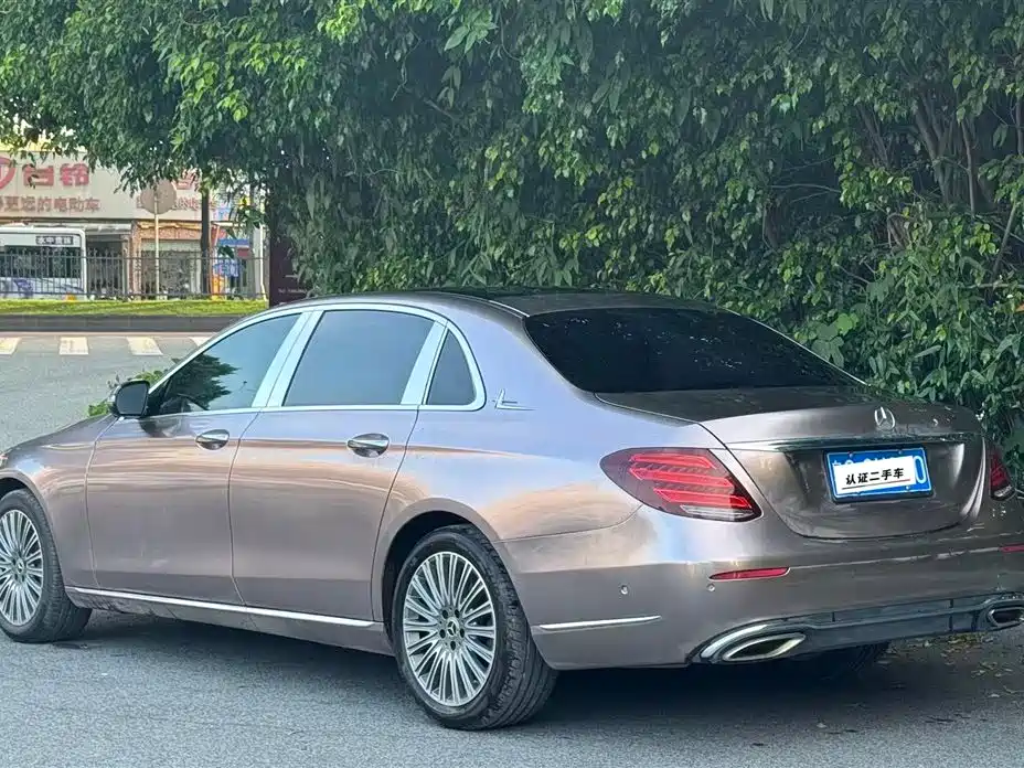 Mercedes-Benz E-Class E 2020 E 300 L Fashion