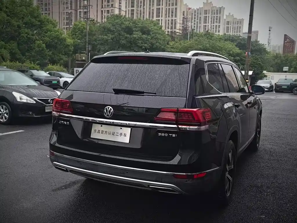 Volkswagen Teramont — миниатюра 4
