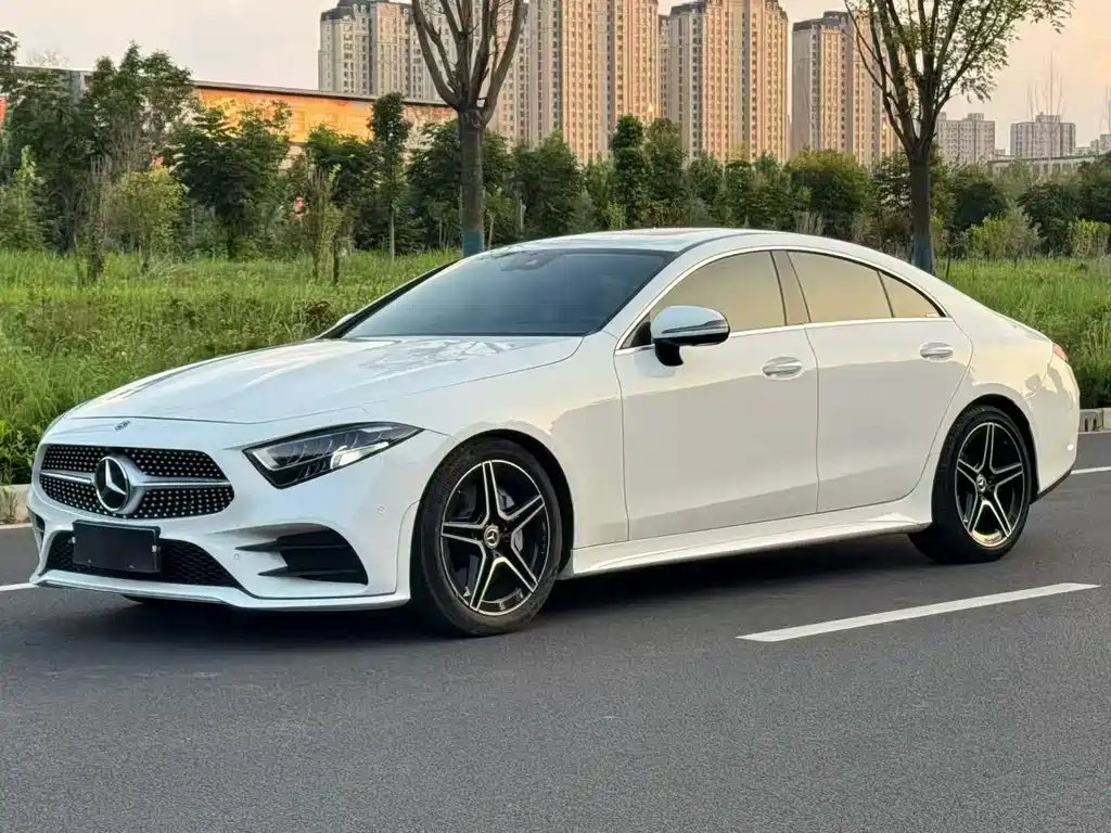 Mercedes-Benz CLS