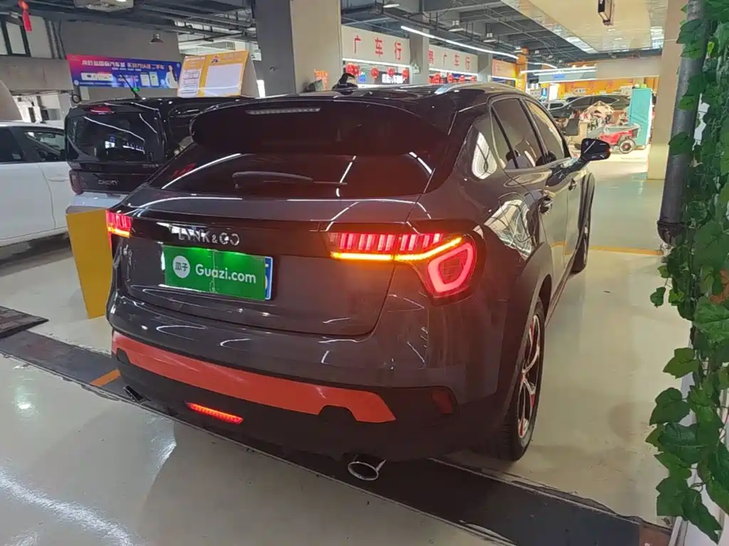 Lynk & Co 02 — миниатюра 7