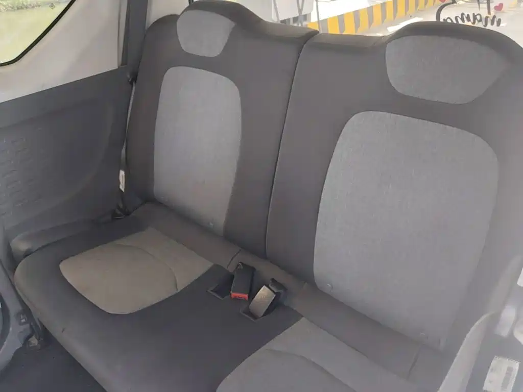 Wuling MINIEV — миниатюра 17