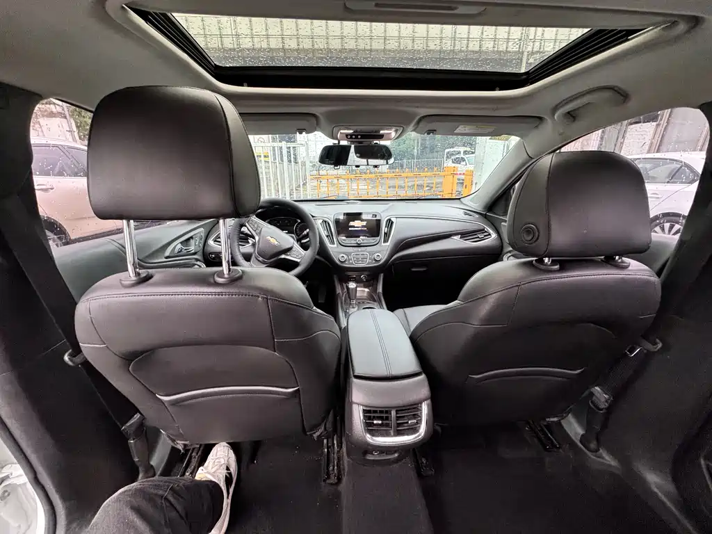 Chevrolet Malibu XL — миниатюра 9