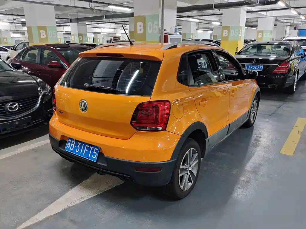 Volkswagen Polo — миниатюра 6