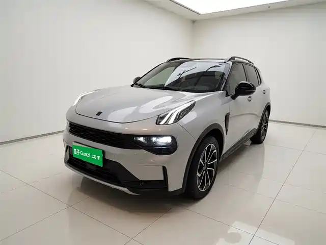 2023 Lynk & Co 01