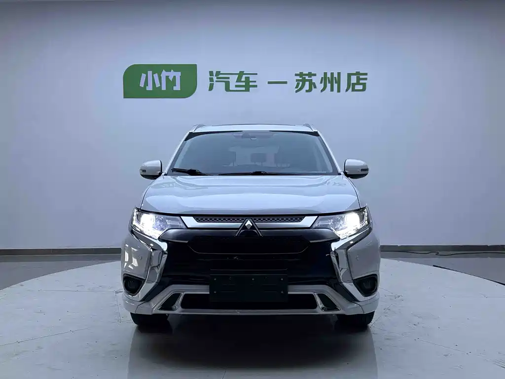 Mitsubishi Outlander — миниатюра 3
