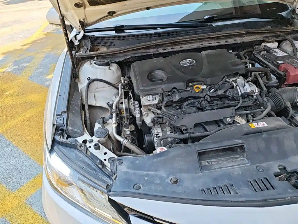 Toyota Camry — миниатюра 19