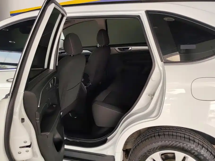 Haval M6 — миниатюра 11