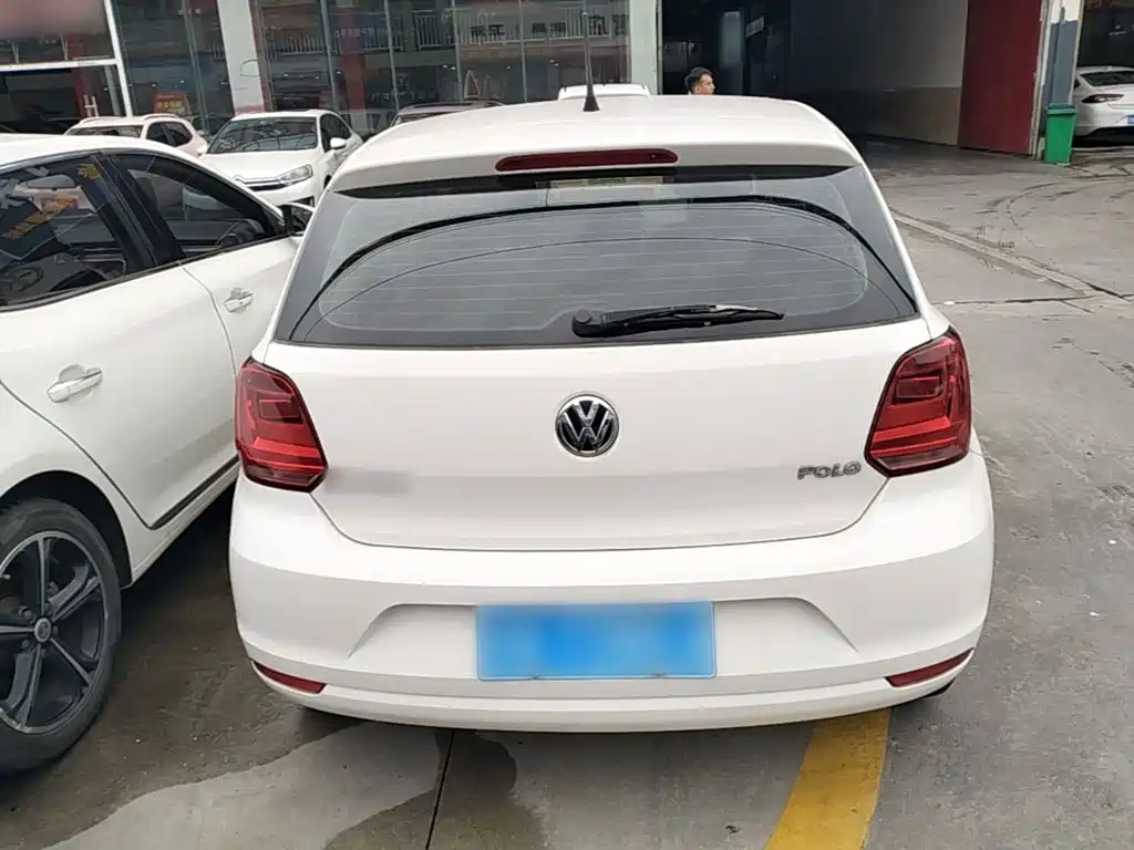 Volkswagen Polo — миниатюра 6
