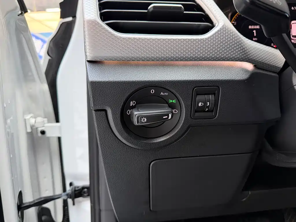 Volkswagen Tacqua — миниатюра 7