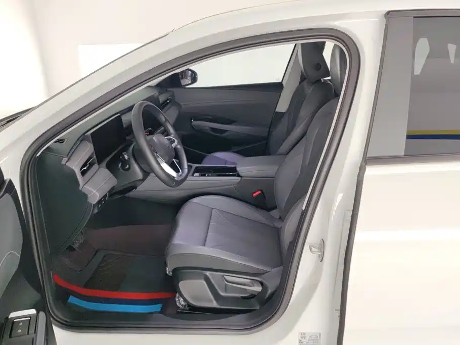 Volkswagen Lavida — миниатюра 9