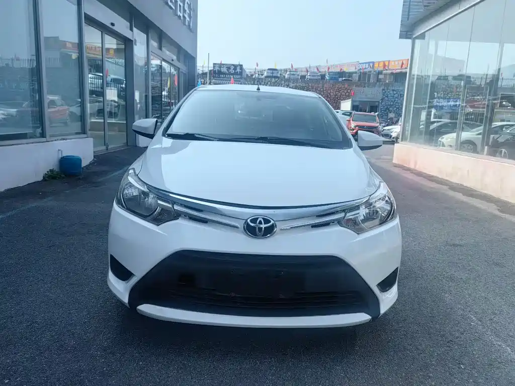 Toyota Vios — миниатюра 2