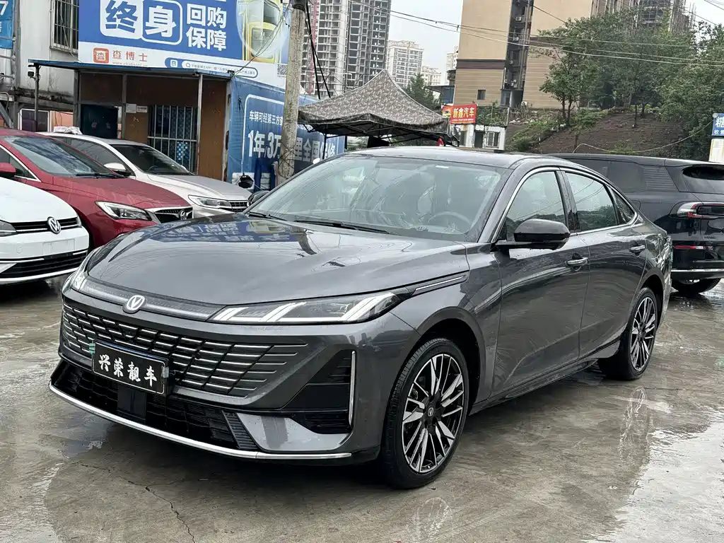 Changan Eado — миниатюра 2