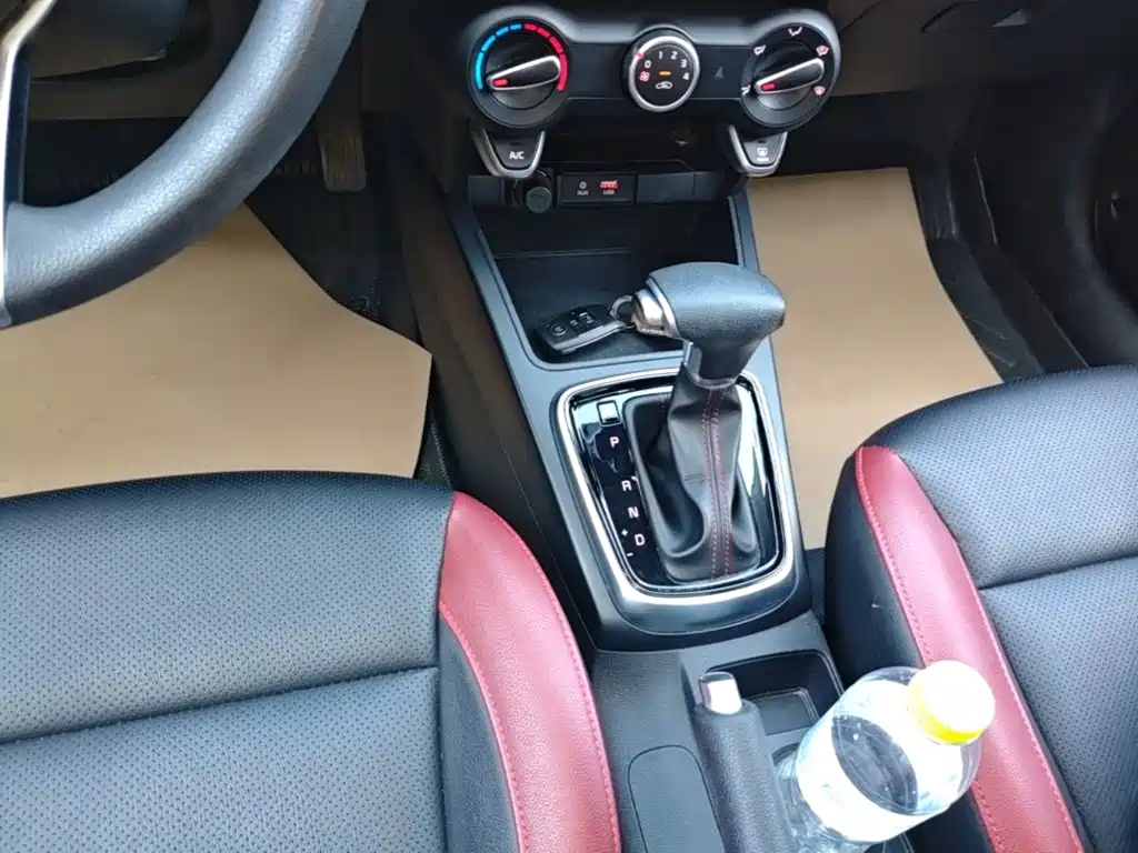 Kia KX Cross — миниатюра 14