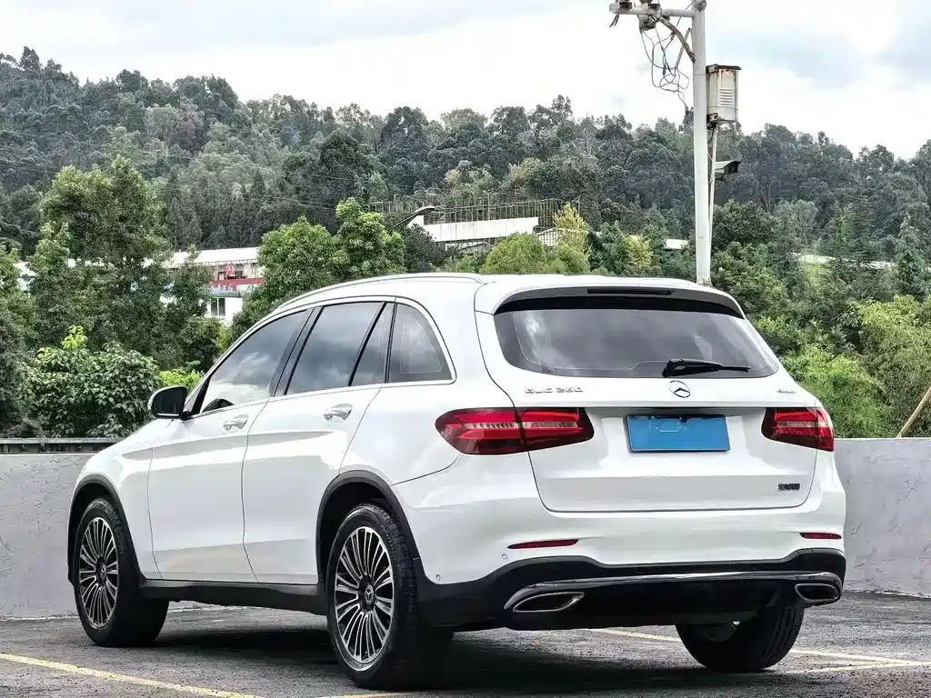 Mercedes-Benz GLC — миниатюра 7