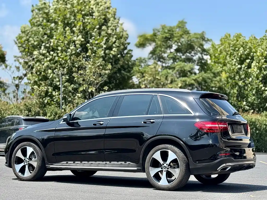 Mercedes-Benz GLC — миниатюра 9
