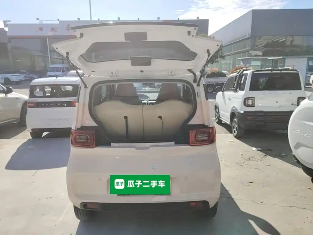 Wuling Hongguang Mini EV 2022 — фото 18