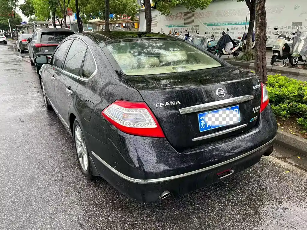 Nissan Teana — миниатюра 8