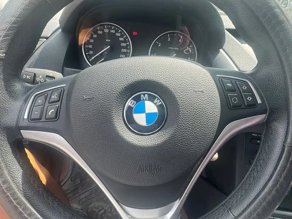 BMW X1 — миниатюра 7