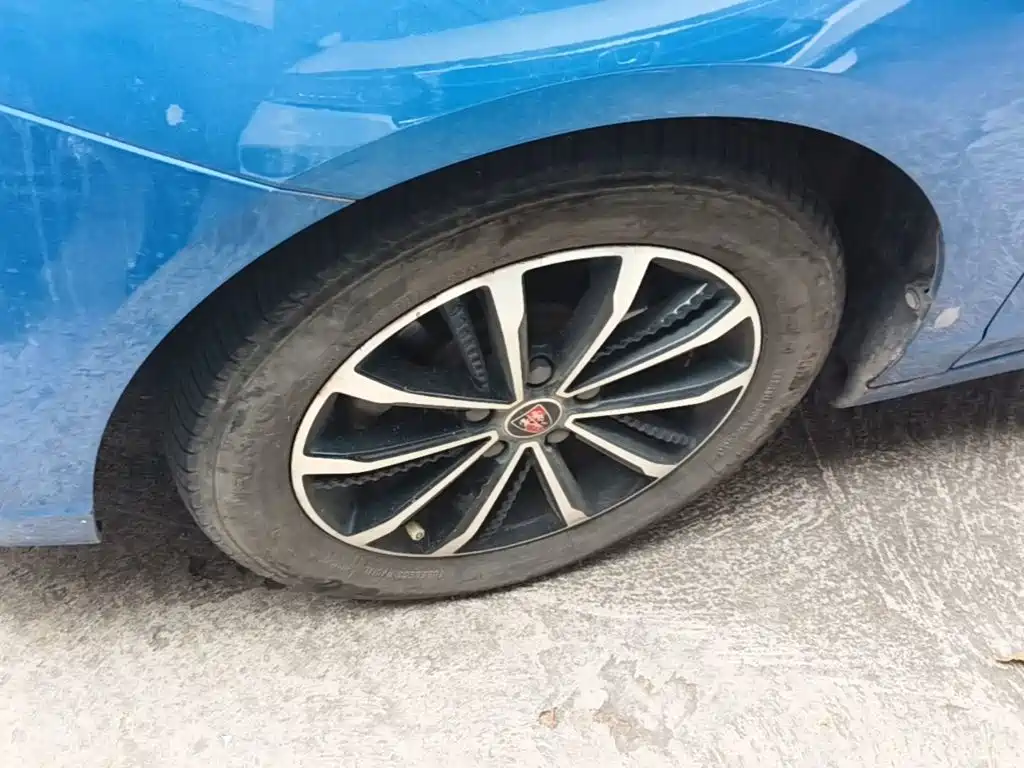 Roewe i5 — миниатюра 23