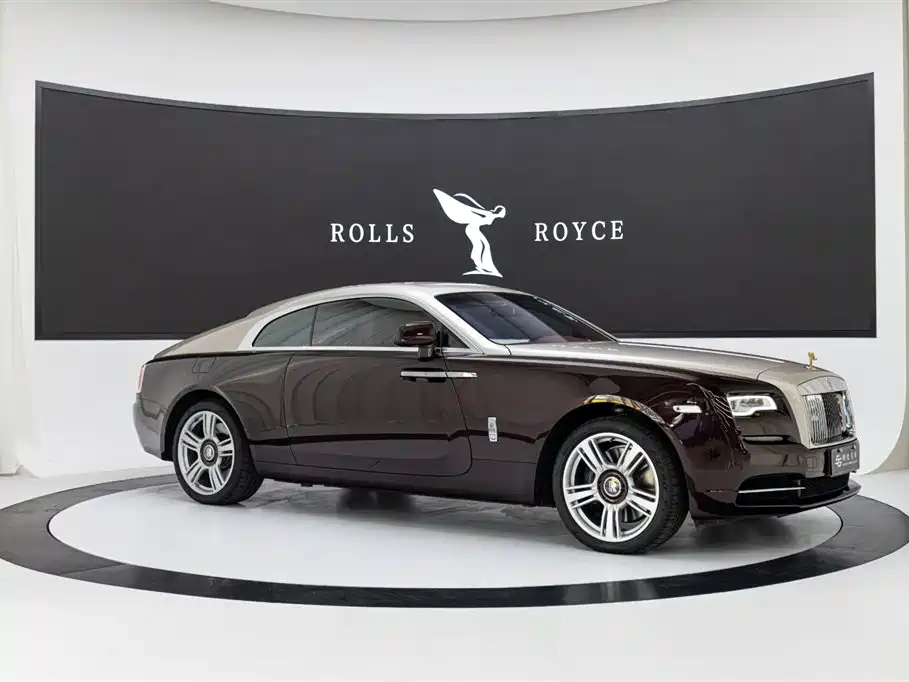 ROLLS-ROYCE PHANTOM